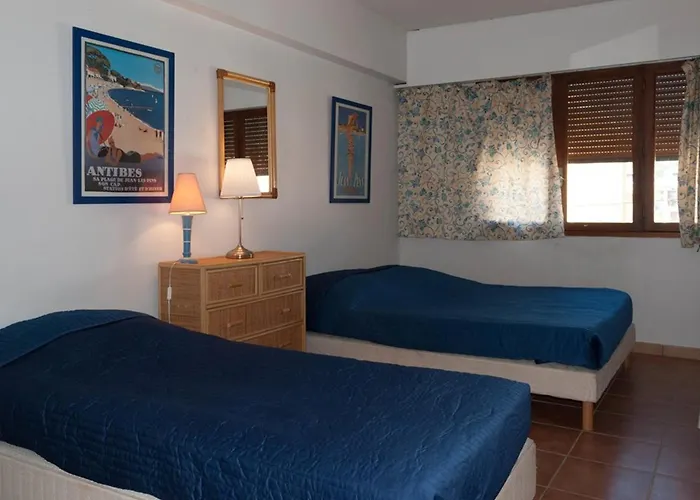 Location T2 Mezzanine, 6 Pers, Clim, Cavaliere - Fr-1-803-73 Le Lavandou