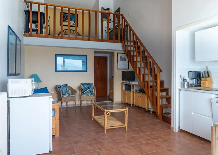 Location T2 Mezzanine, 6 Pers, Clim, Cavaliere - Fr-1-803-73 *